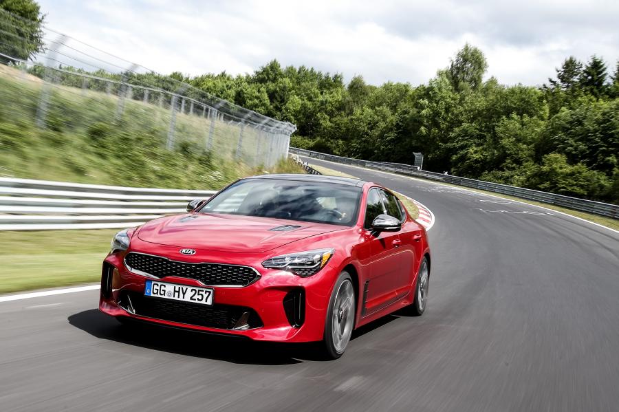  Kia Stinger GT (CK) 2017 года  (NA) (фото 39 из 50)